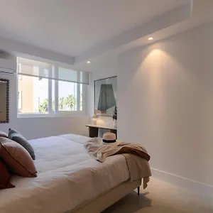 Appartement La Malagueta By Sharingco - Estudios Y Apartamentos Premium En Muelle Uno, Málaga